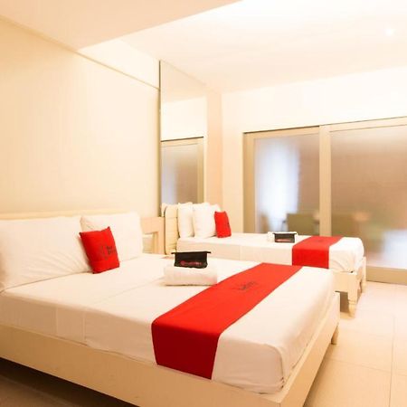 Reddoorz @ General Segundo Avenue Laoag Hotel ภายนอก รูปภาพ