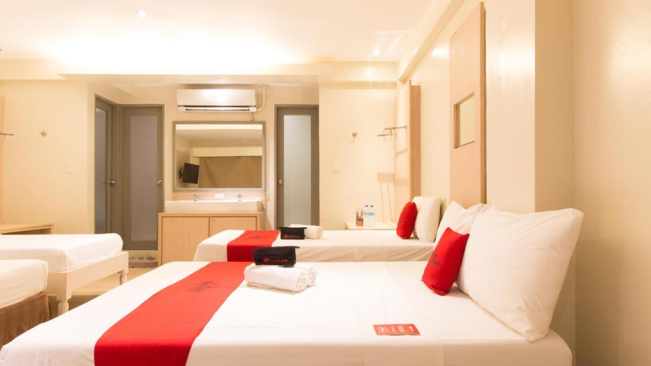 Reddoorz @ General Segundo Avenue Laoag Hotel ภายนอก รูปภาพ
