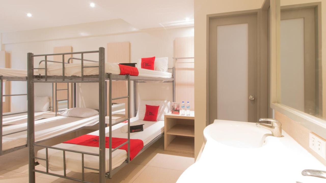 Reddoorz @ General Segundo Avenue Laoag Hotel ภายนอก รูปภาพ