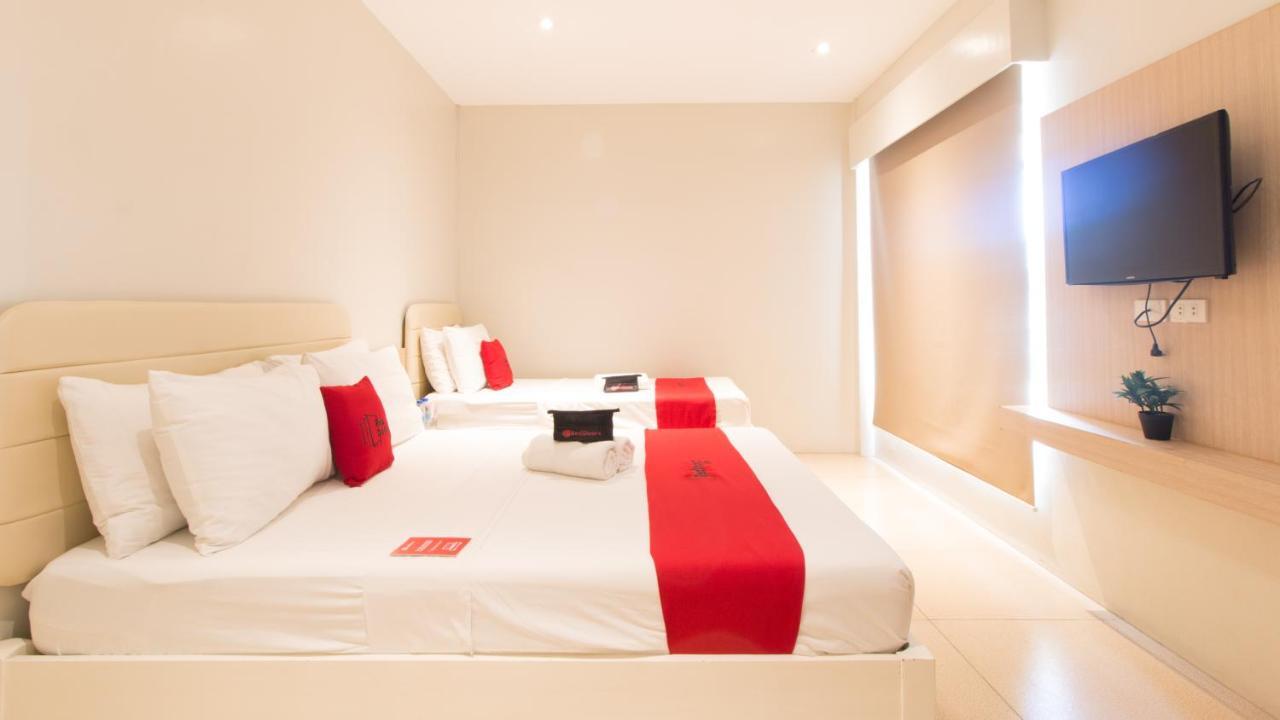 Reddoorz @ General Segundo Avenue Laoag Hotel ภายนอก รูปภาพ