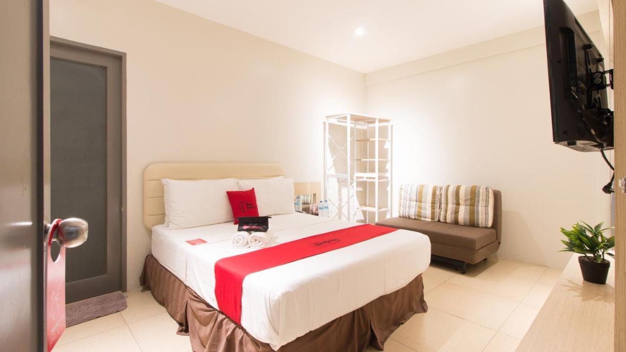 Reddoorz @ General Segundo Avenue Laoag Hotel ภายนอก รูปภาพ